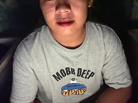 Snapshot of Huntrix2025 chatting on September 2025 04:52:01 PM Huntrix2025 online show from September 2025 04:52:01 PM