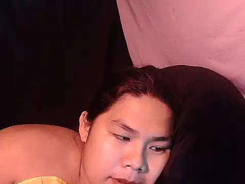 Snapshot of Huntrix2025 chatting on June 2026 05:17:02 AM Huntrix2025 online show from June 2026 05:17:02 AM
