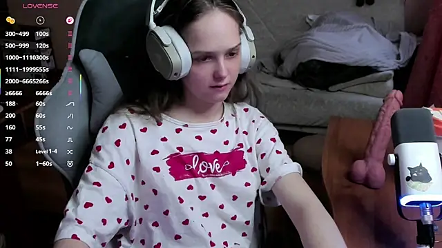 SharybbFace online show from April 2026 03:28:01 PM