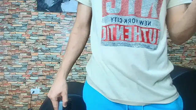 lisa andruu online show from November 2025 01:46:01 PM