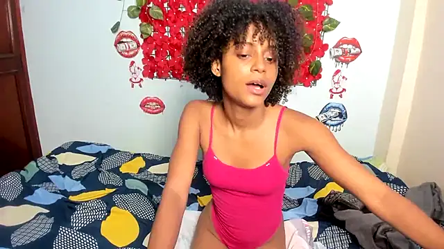 Snapshot of Sofy_hoy10 chatting on September 2025 03:02:01 PM Sofy hoy10 online show from September 2025 03:02:01 PM