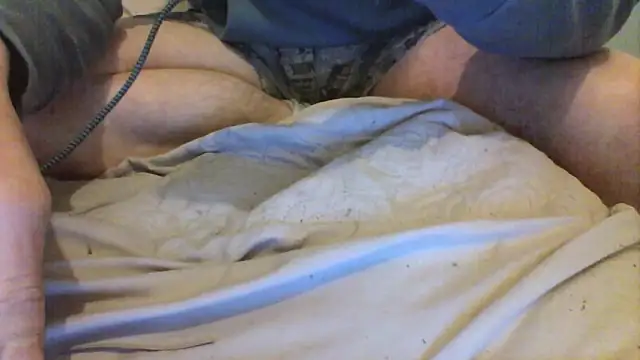 slaveboyrimmer online show from December 2025 06:37:02 PM