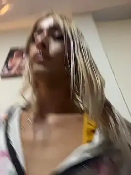 danny 1hotcute online show from April 2026 04:32:01 AM