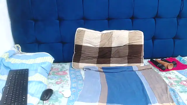 SexyBeverly  online show from October 2025 05:46:02 PM