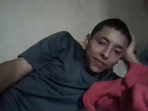 Snapshot of JhonZeuSeX chatting on September 2025 12:10:01 AM JhonZeuSeX online show from September 2025 12:10:01 AM
