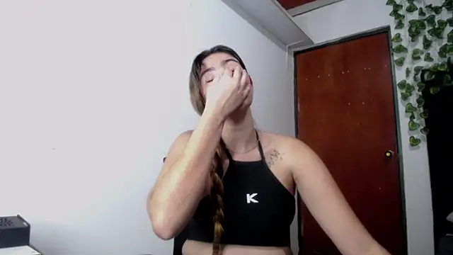 isabel 09 online show from October 2025 03:07:02 AM