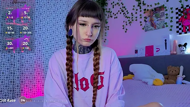 Snapshot of LilithPoison chatting on May 2026 06:24:01 PM LilithPoison online show from May 2026 06:24:01 PM
