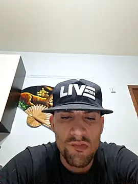 Snapshot of barsal03 chatting on September 2025 04:33:02 AM barsal03 online show from September 2025 04:33:02 AM