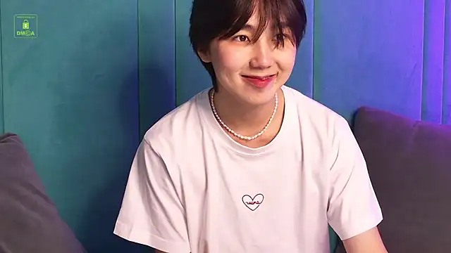 HeejinWang online show from November 2025 08:40:01 PM