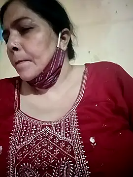 Love-890 online show from October 2025 05:10:01 PM