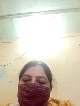 Love-890 online show from October 2025 01:12:01 PM