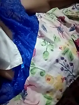 Love-890 online show from October 2025 01:28:01 PM