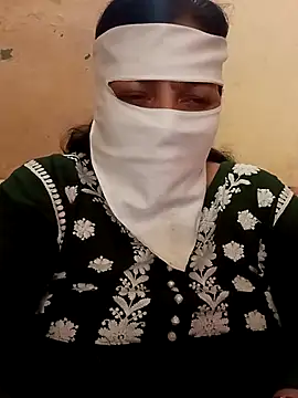 Love-890 online show from October 2025 04:14:01 AM