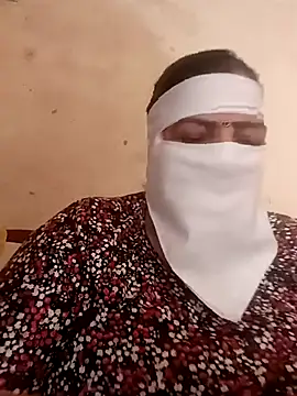 Love-890 online show from November 2025 04:22:02 AM