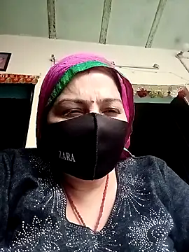 Love-890 online show from November 2025 11:29:01 AM