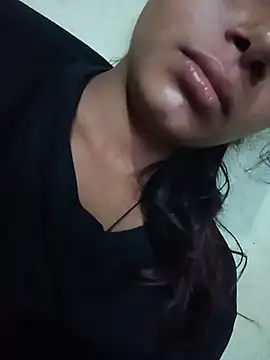 Aaisha-16 online show from May 2026 12:30:02 AM