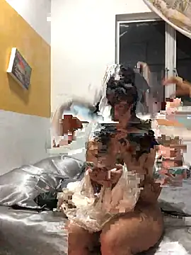 estradiolist online show from September 2025 12:18:01 PM