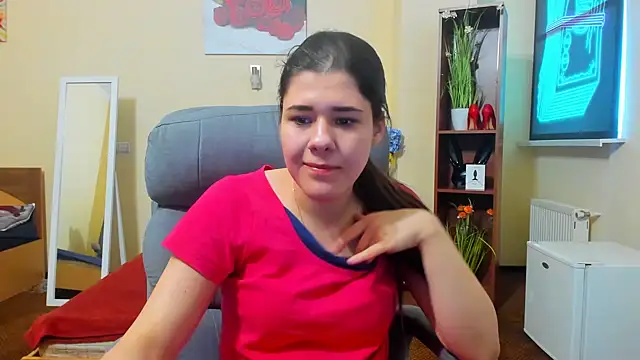 Joannia online show from December 2025 08:19:01 AM