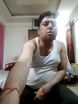 Snapshot of Love40777 chatting on September 2025 04:56:01 PM Love40777 online show from September 2025 04:56:01 PM