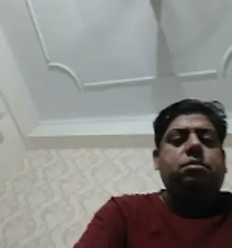 Love40777 online show from May 2026 04:45:02 PM