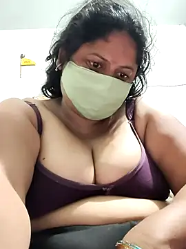 Mmm143 online show from April 2026 11:46:01 PM