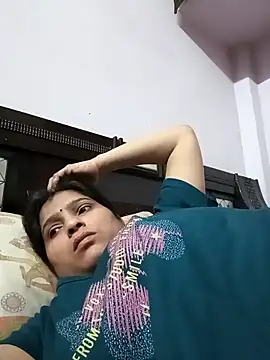 aliya-jaan71 online show from April 2026 07:17:02 AM