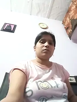 aliya-jaan71 online show from April 2026 08:30:01 AM