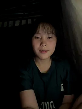 huong-18 online show from November 2025 01:43:01 PM