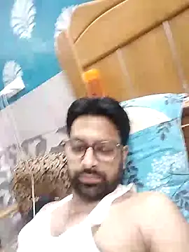 mohsin99272 online show from September 2025 06:33:01 PM