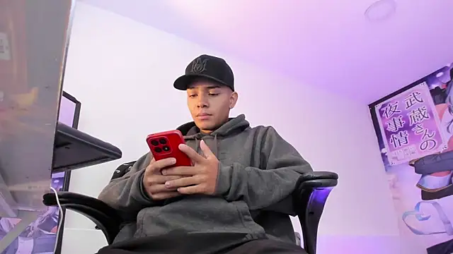 Hunteer Boy online show from October 2025 07:25:02 PM