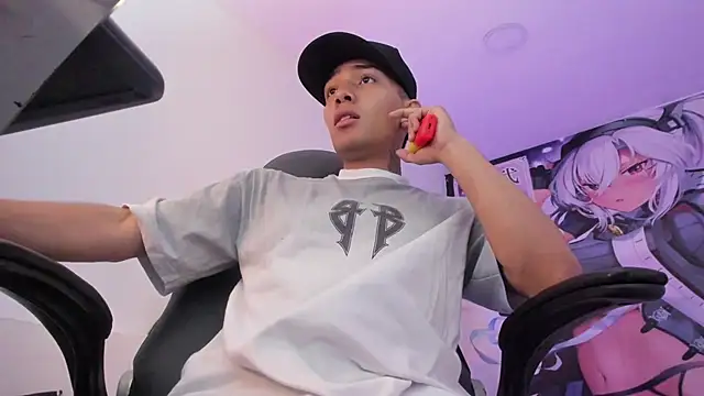 Hunteer Boy online show from October 2025 08:08:02 PM