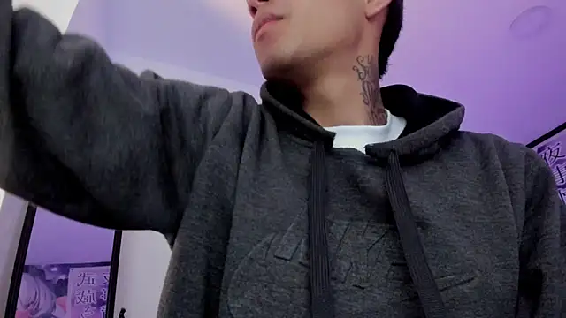 Hunteer Boy online show from November 2025 12:37:02 PM