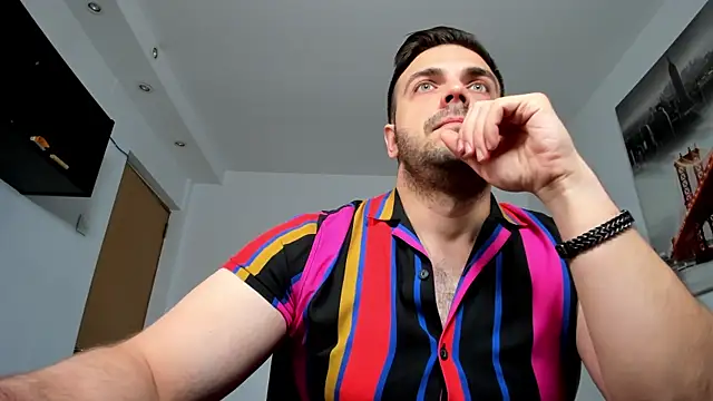 Snapshot of Jace_Thorne chatting on October 2025 07:01:02 PM Jace Thorne online show from October 2025 07:01:02 PM