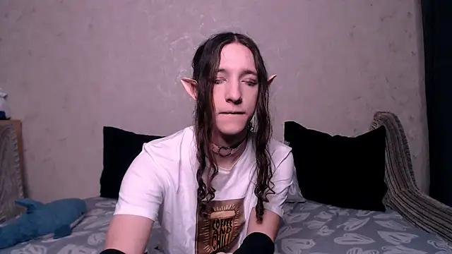 SilverMuse  online show from October 2025 11:59:02 PM