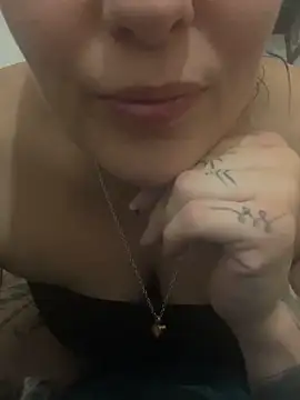 anonyme hot47 online show from April 2026 08:09:02 PM