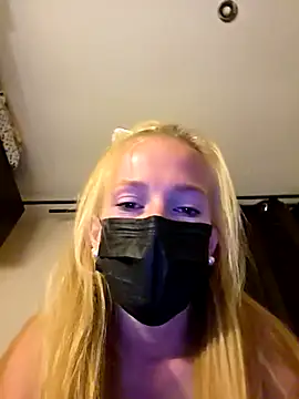 cheey-enne09 online show from September 2025 10:23:01 PM