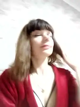 Snapshot of AliceSwan1122 chatting on October 2025 01:17:01 AM AliceSwan1122 online show from October 2025 01:17:01 AM