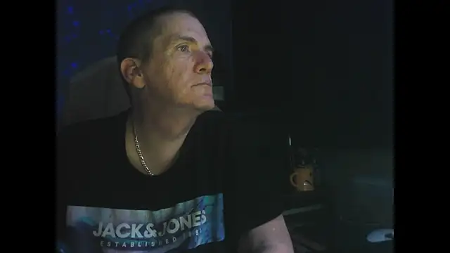 Snapshot of Sex_and_loves chatting on November 2025 03:27:01 AM Sex and loves online show from November 2025 03:27:01 AM