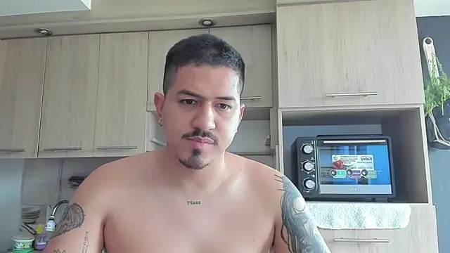 Arnolwilliams online show from September 2025 09:36:01 PM