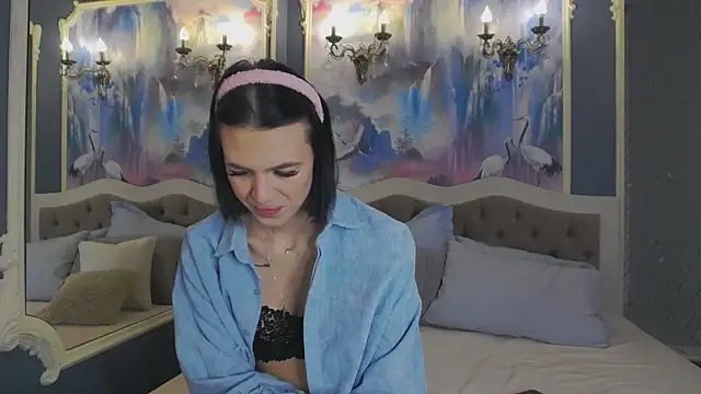 EmmaStarkk online show from October 2025 05:03:02 AM