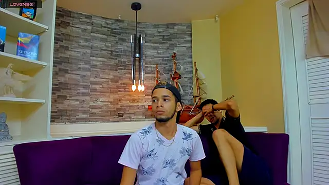 Snapshot of Juicy_Creww chatting on September 2025 10:17:01 AM Juicy Creww online show from September 2025 10:17:01 AM