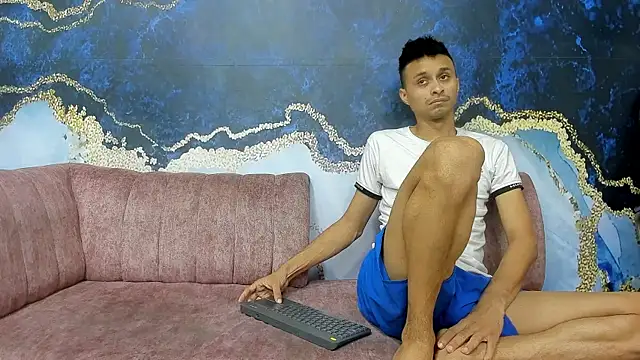 Snapshot of Juicy_Creww chatting on November 2025 09:19:01 AM Juicy Creww online show from November 2025 09:19:01 AM