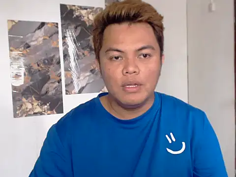 Snapshot of Gayasianzowe chatting on September 2025 05:52:02 AM Gayasianzowe online show from September 2025 05:52:02 AM