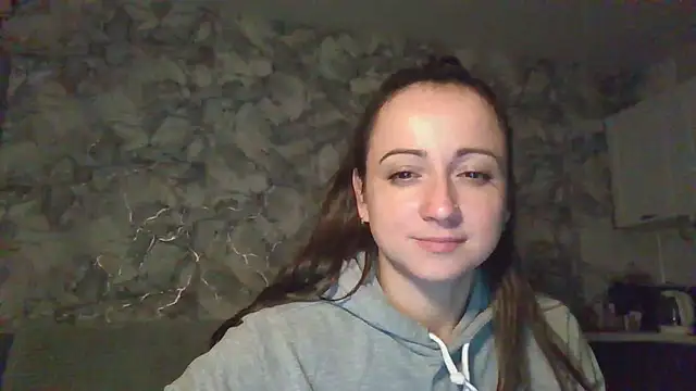 Avylith online show from September 2025 07:05:01 PM