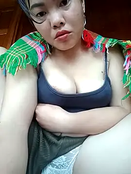 emilyzz online show from October 2025 03:36:01 AM