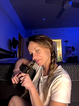 Snapshot of Texxaspearl chatting on September 2025 07:24:02 AM Texxaspearl online show from September 2025 07:24:02 AM