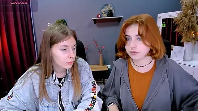 rebecca moans online show from September 2025 05:31:02 AM