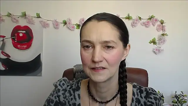 TayaFinch online show from February 2026 01:21:02 PM