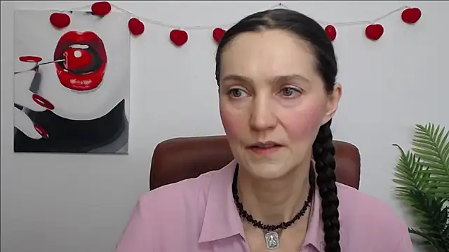 TayaFinch online show from February 2026 01:07:02 PM