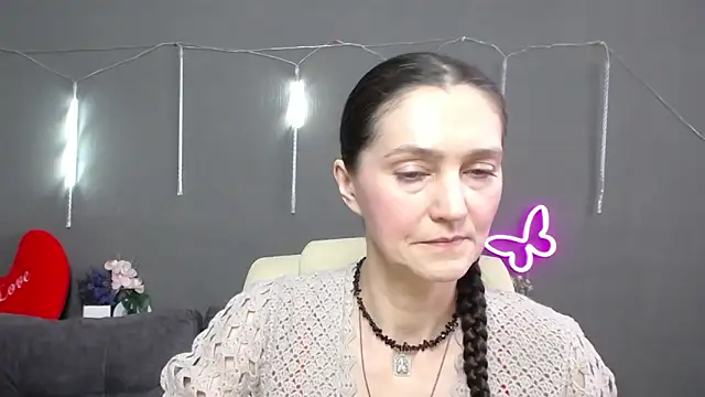 TayaFinch online show from March 2026 01:06:01 PM